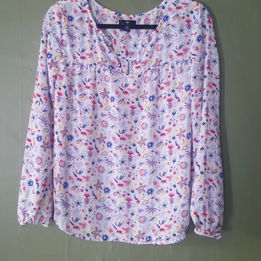 Gap Floral Print Blouse Top. Size M